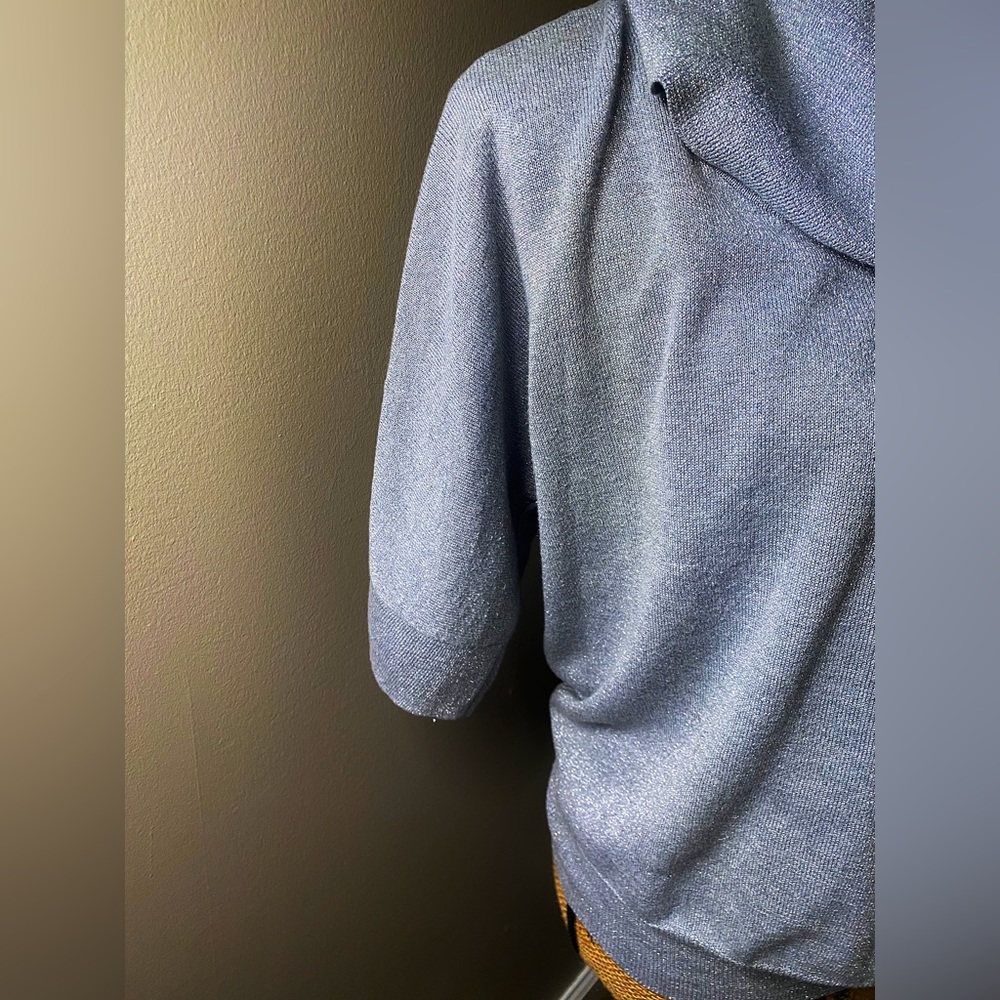 ♥️💖 Michael Kors Metallic Silver Cowl Neck Top Shimmer Blouse - Picture 4 of 5
